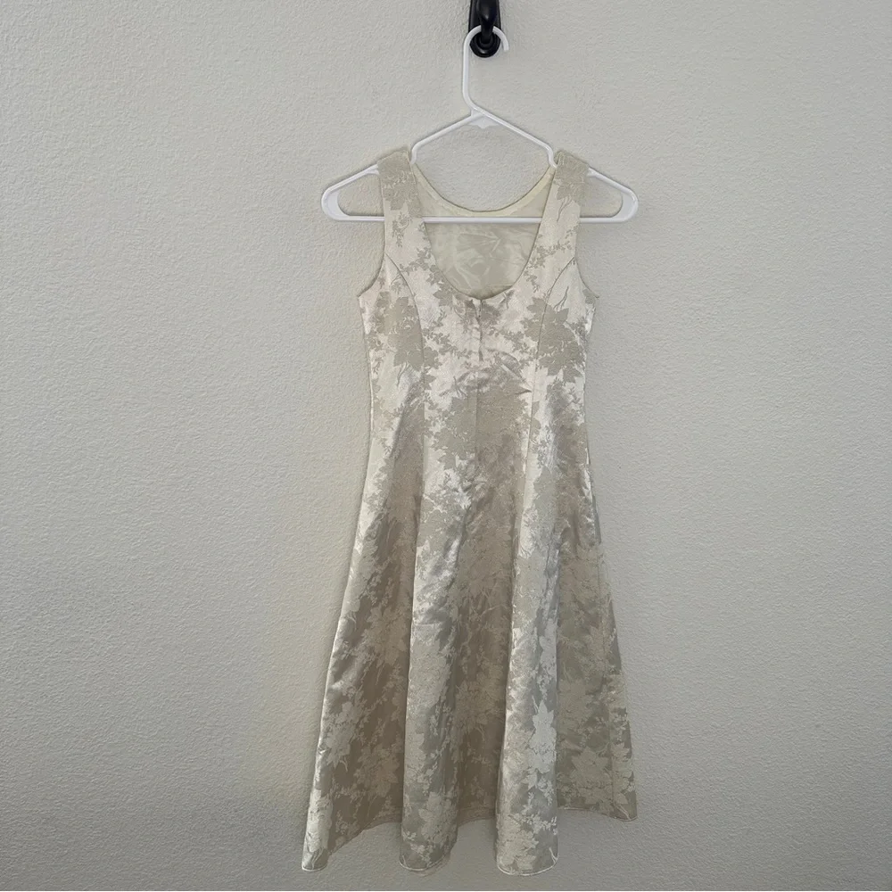 Jessica‎ McClintock Vintage Girls 10 Ivory Floral Brocade Formal Dress Coquette
